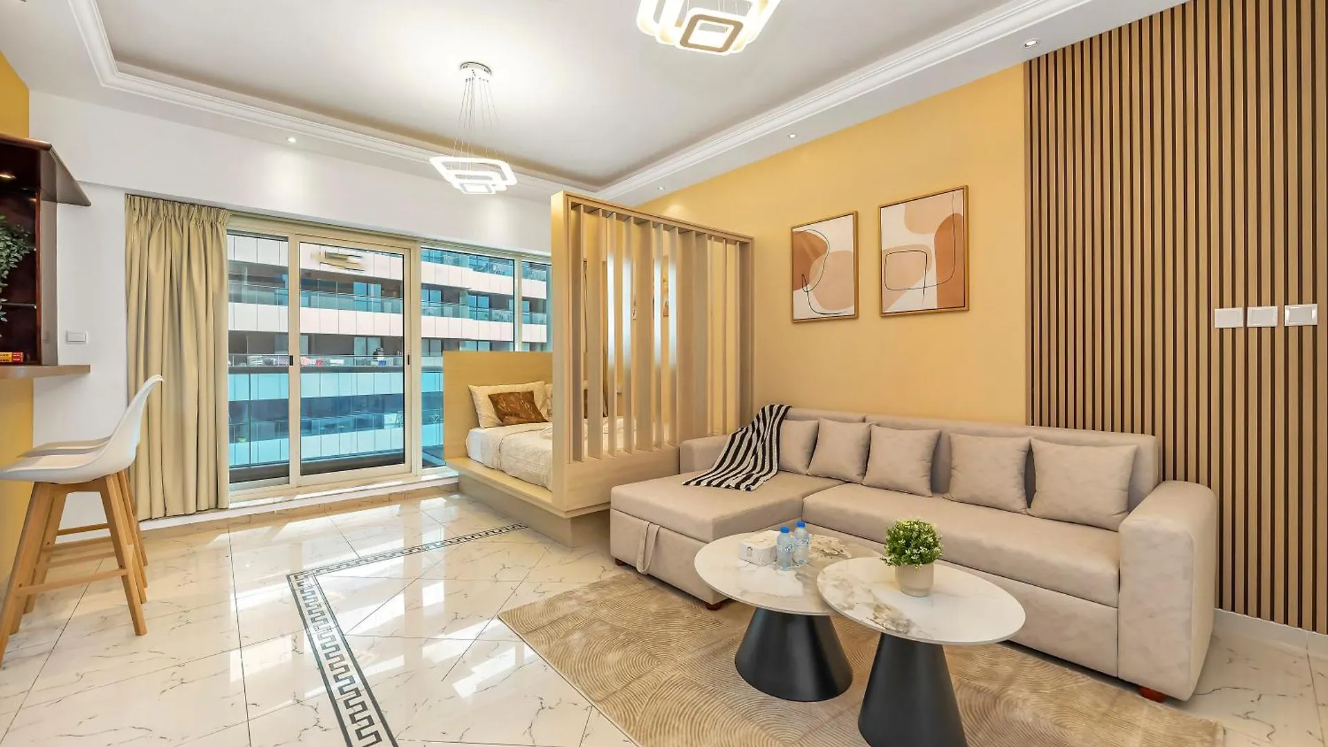 Apartment Spacious Home Near Metro & Beach In Dubai Marina United Arab Emirates