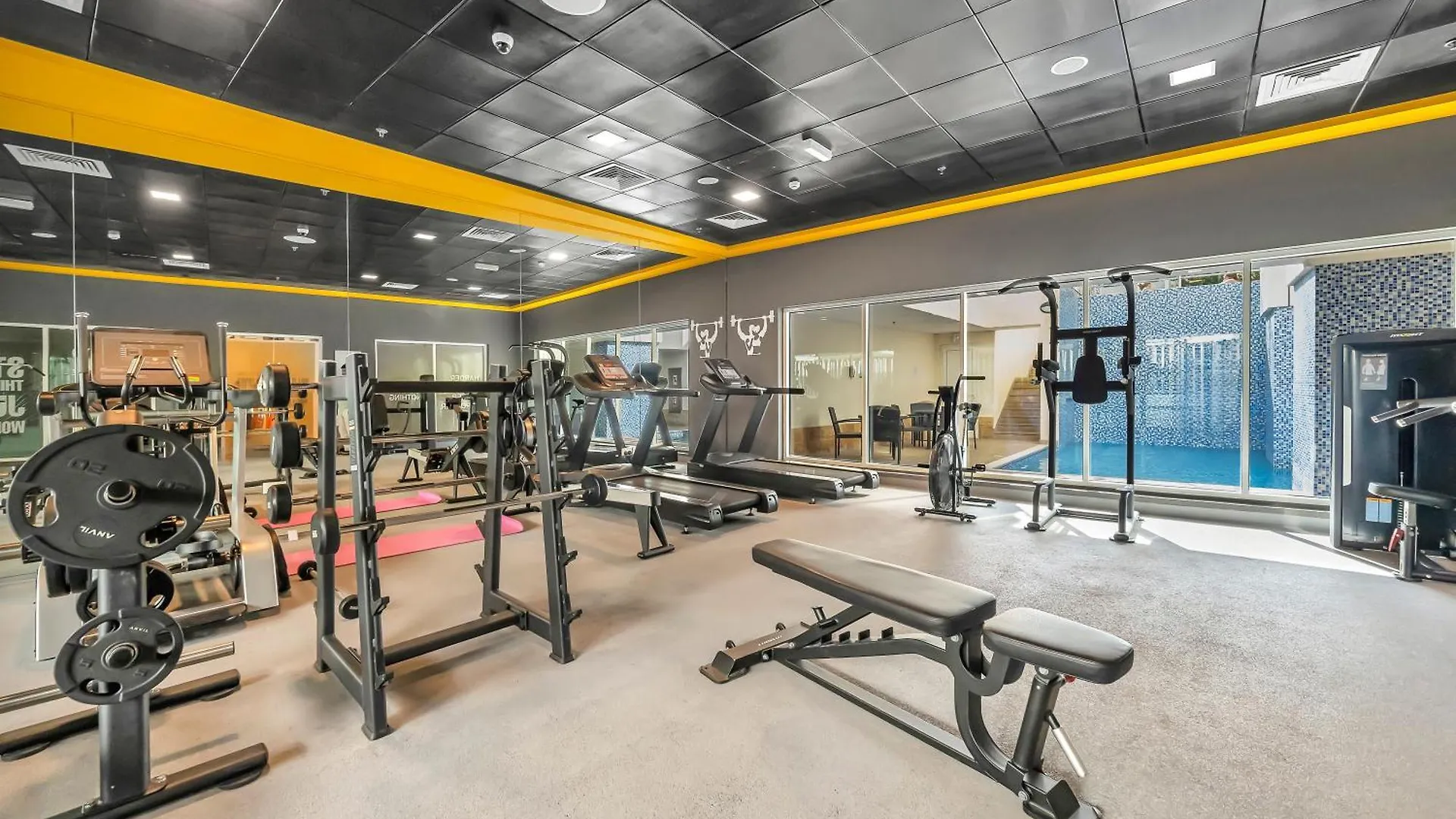Spacious Home Near Metro & Beach In Dubai Marina 0*,